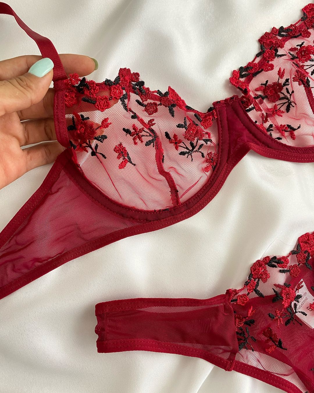 Conjunto Lingerie Cherry™ | O Segredo das Mulheres (FRETE GRÁTIS) - savina