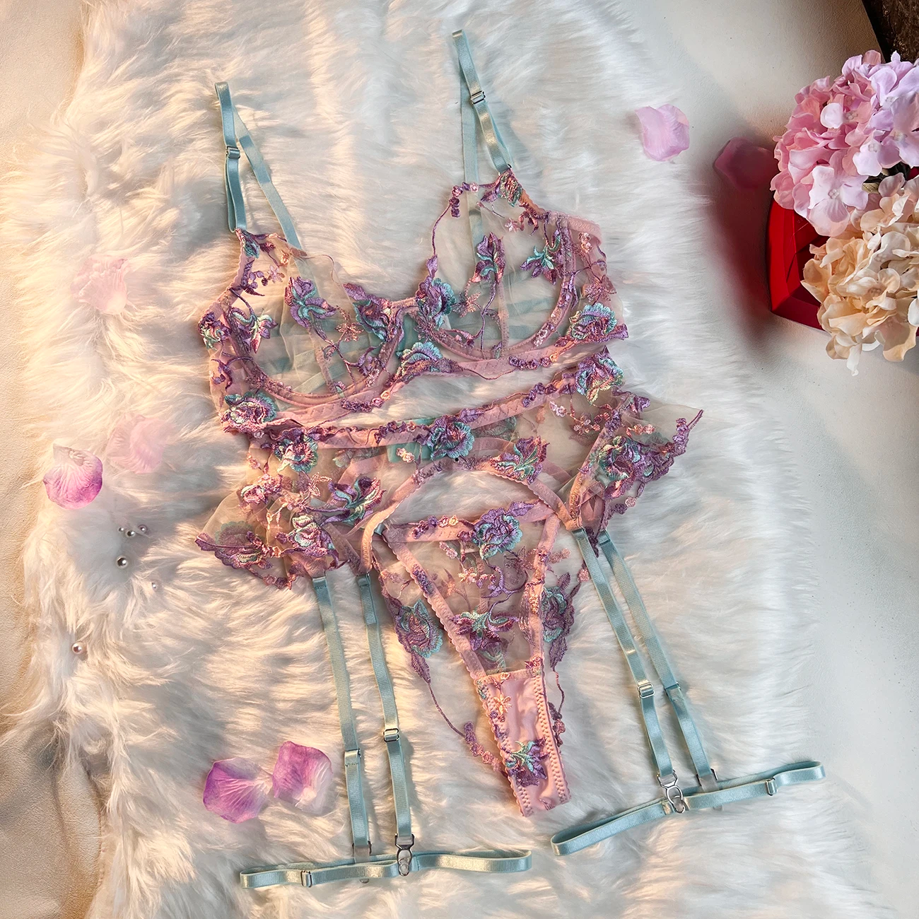 Lingerie Lavender Floral™ | Delicada e Sofisticada