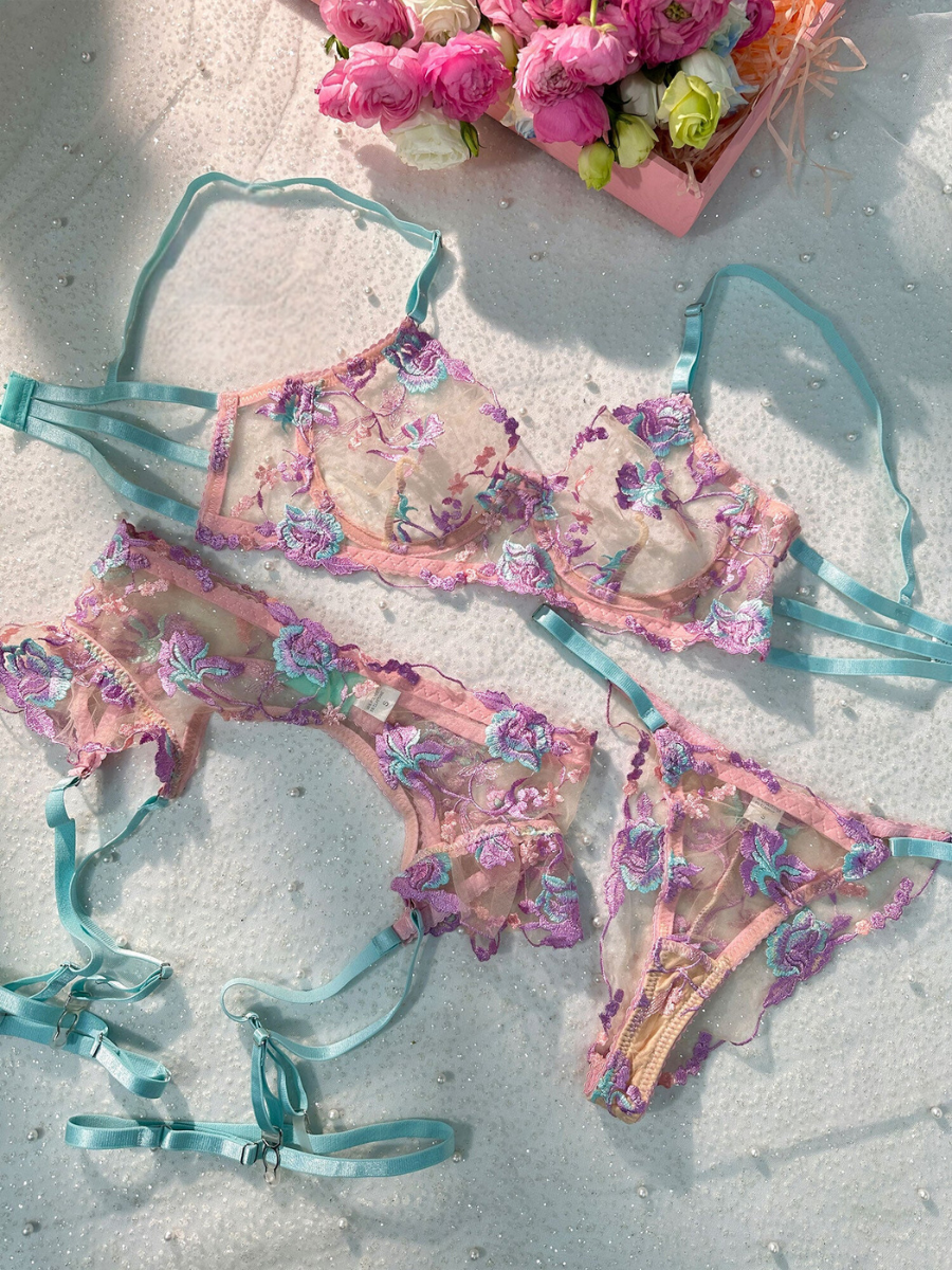 Lingerie Lavender Floral™ | Delicada e Sofisticada